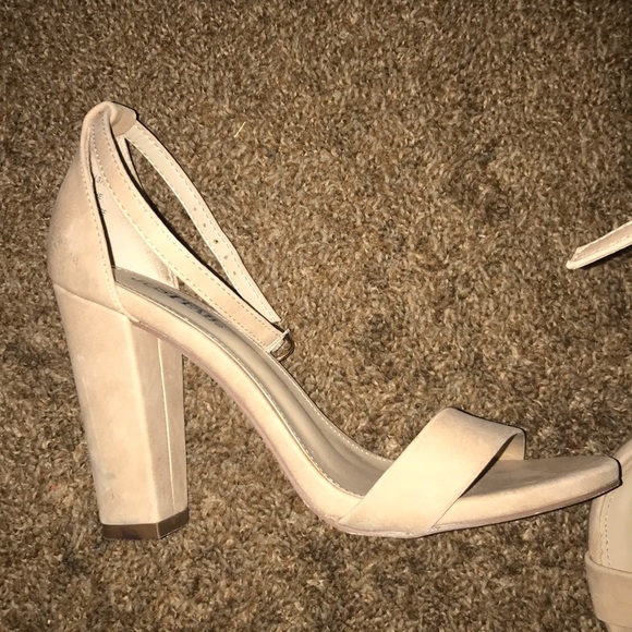 Heels - Picture 2 of 2